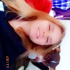 Meet your Posher, Cassie